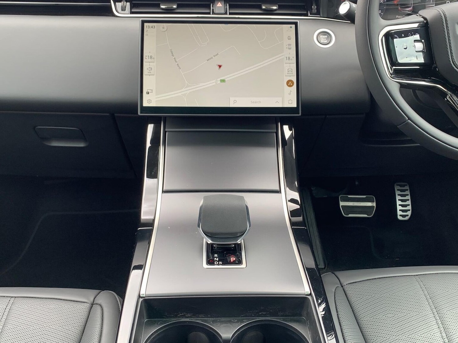 Used Land Rover Range Rover Evoque 2025 for sale - 78191760: Photo 16