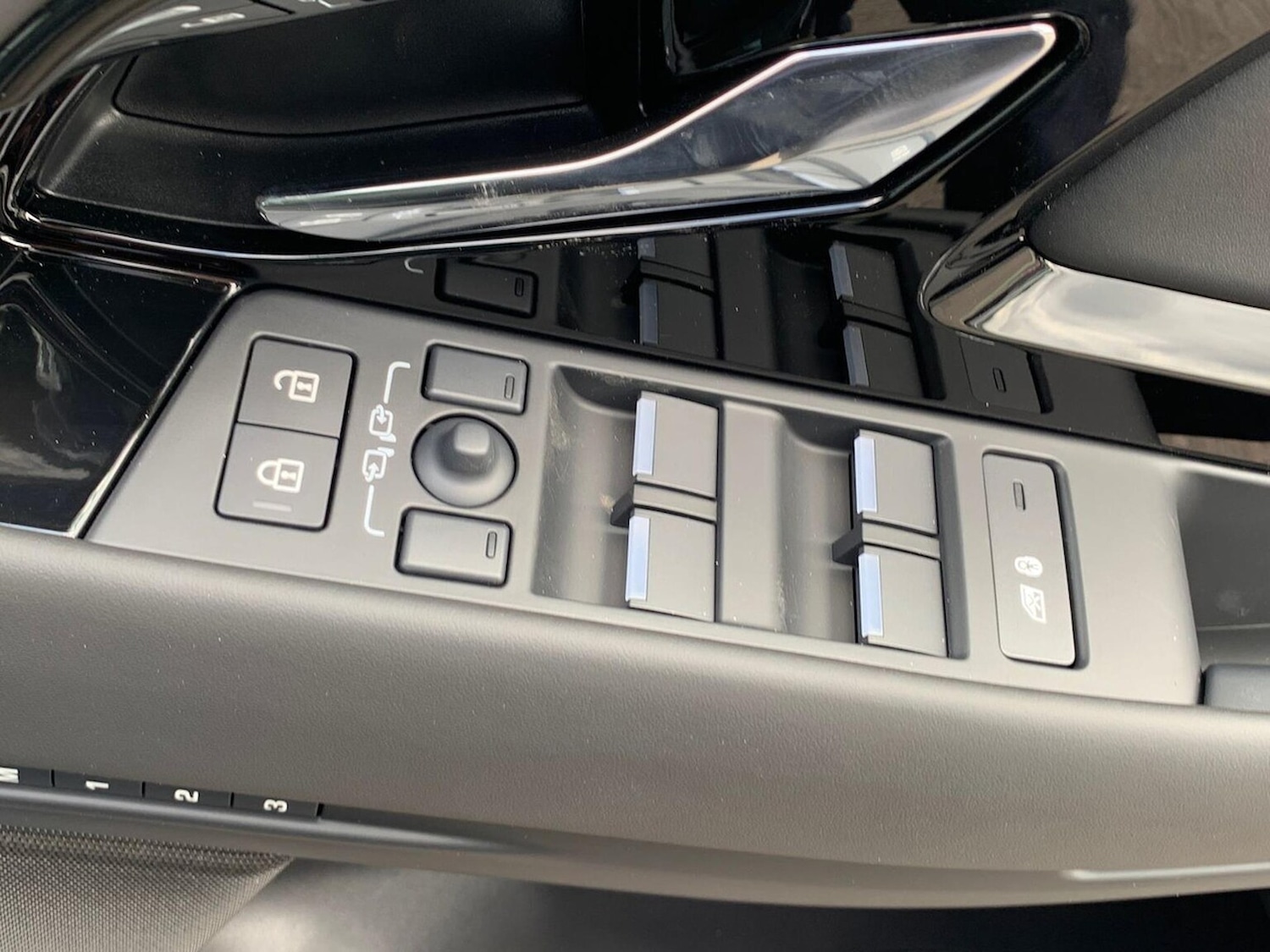 Used Land Rover Range Rover Evoque 2025 for sale - 78191760: Photo 27