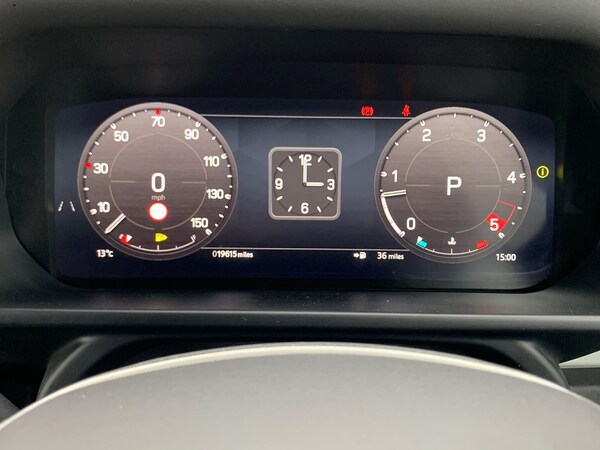 Used Land Rover Defender 2023 for sale - 76287209: Photo 16