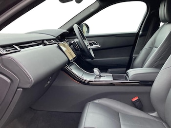 Used Land Rover Range Rover Velar 2025 for sale - 78026140: Photo