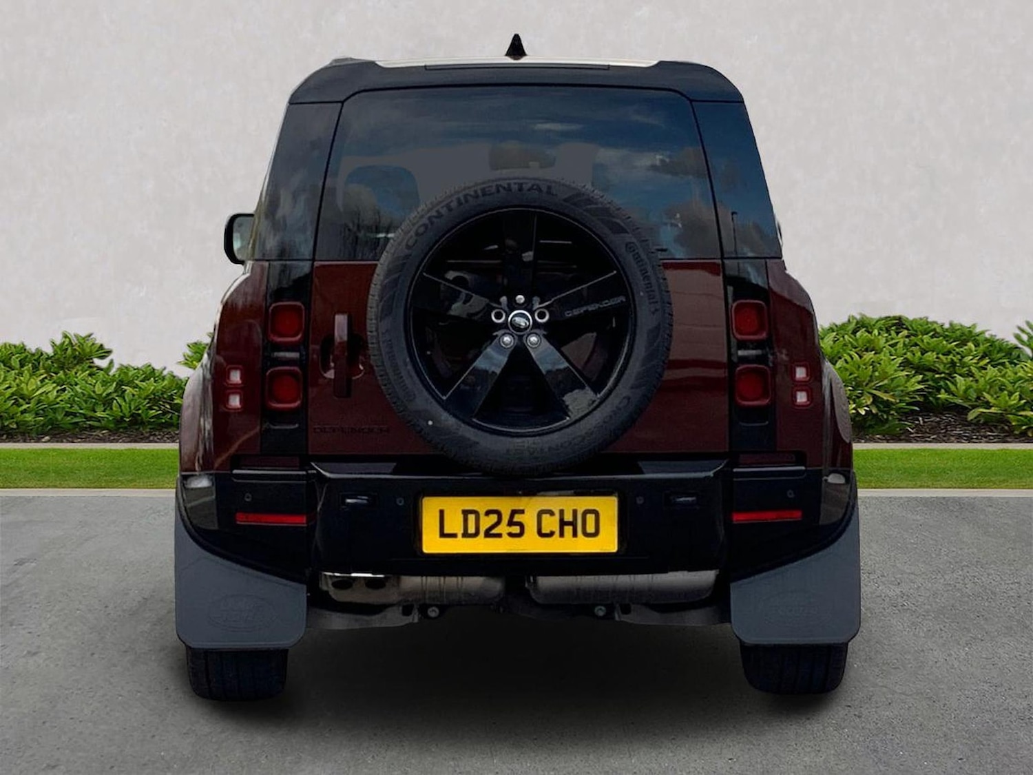 Used Land Rover Defender 2025 for sale - 76352465: Photo 6