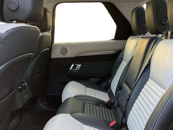 Used Land Rover Discovery 2024 for sale - 78310687: Photo