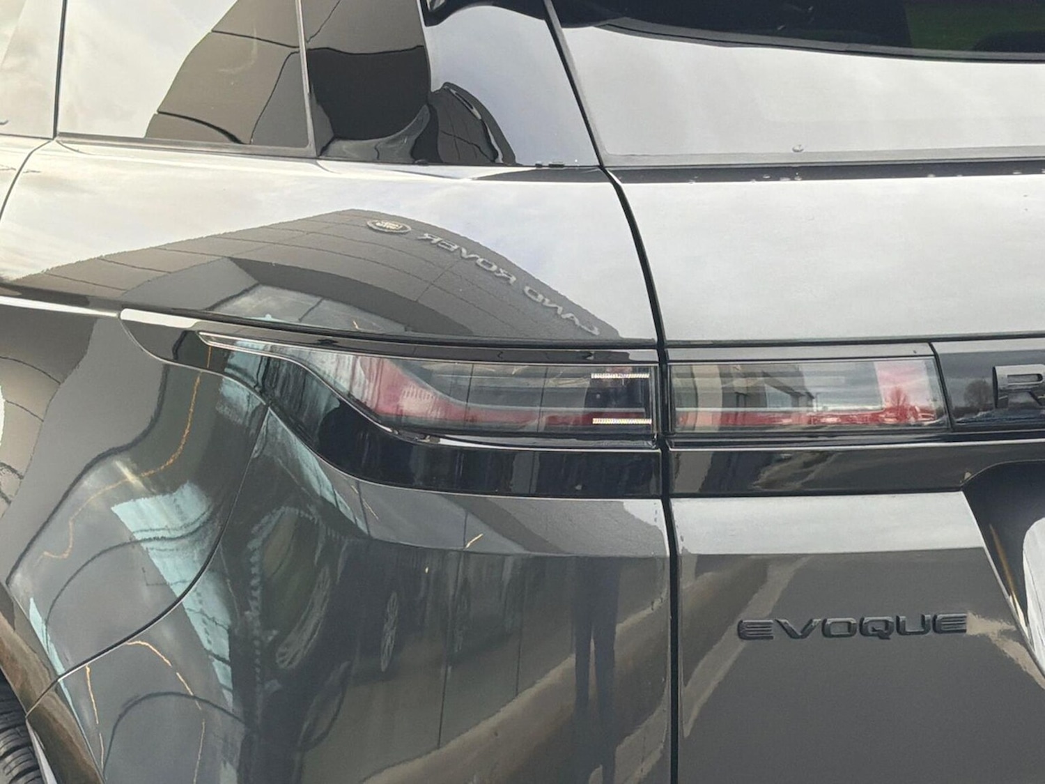 Used Land Rover Range Rover Evoque 2024 for sale - 76860080: Photo 19