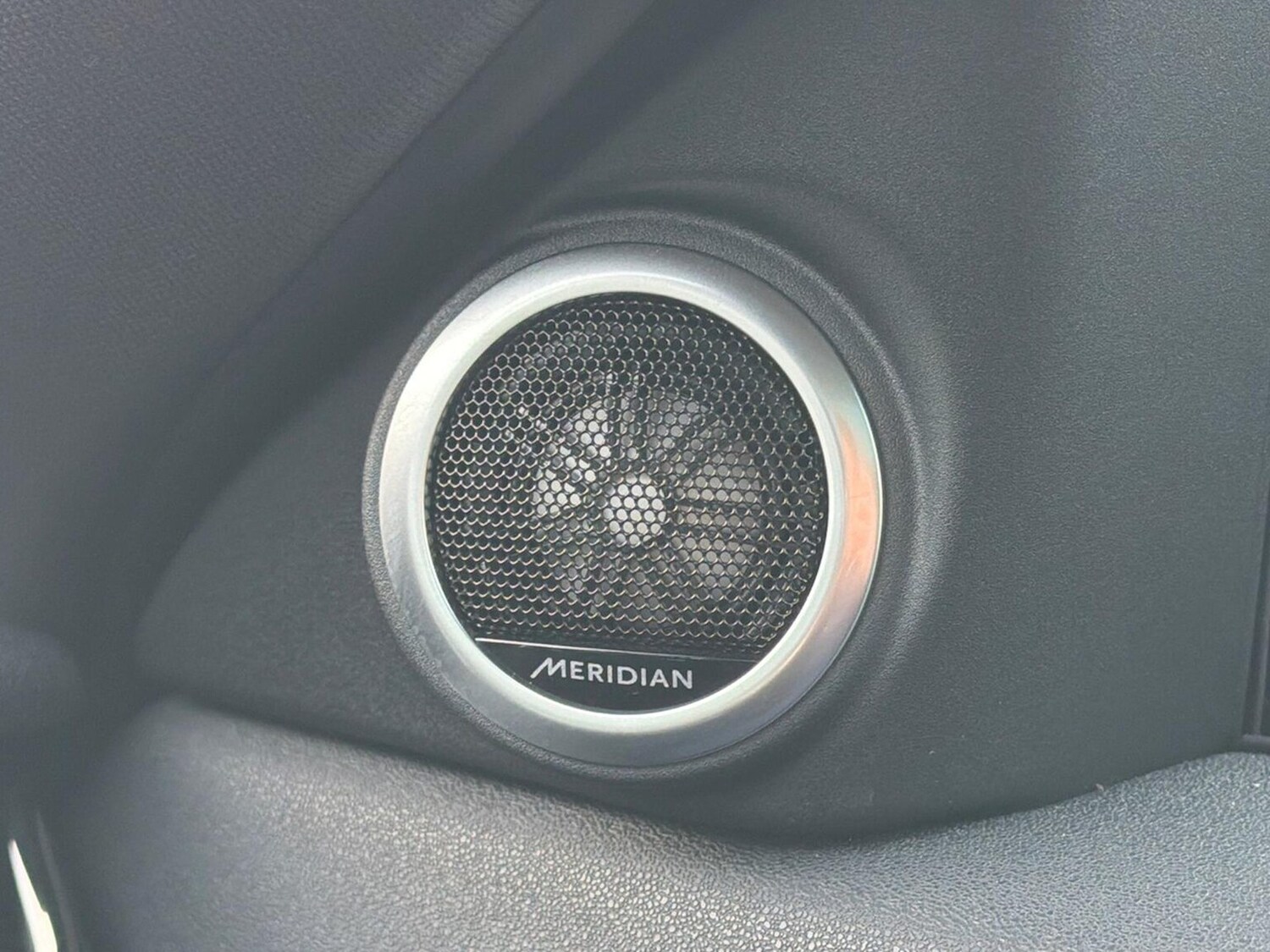 Used Land Rover Range Rover Evoque 2024 for sale - 76860080: Photo 24