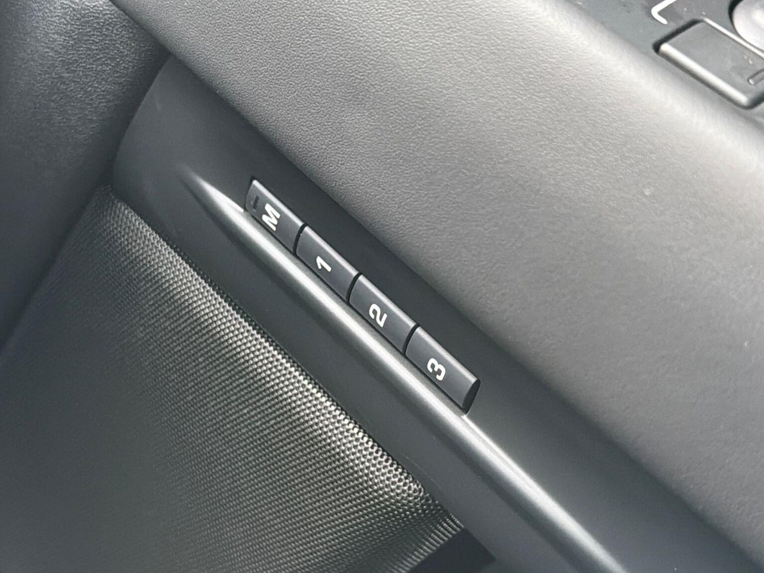 Used Land Rover Range Rover Evoque 2024 for sale - 76860080: Photo 25