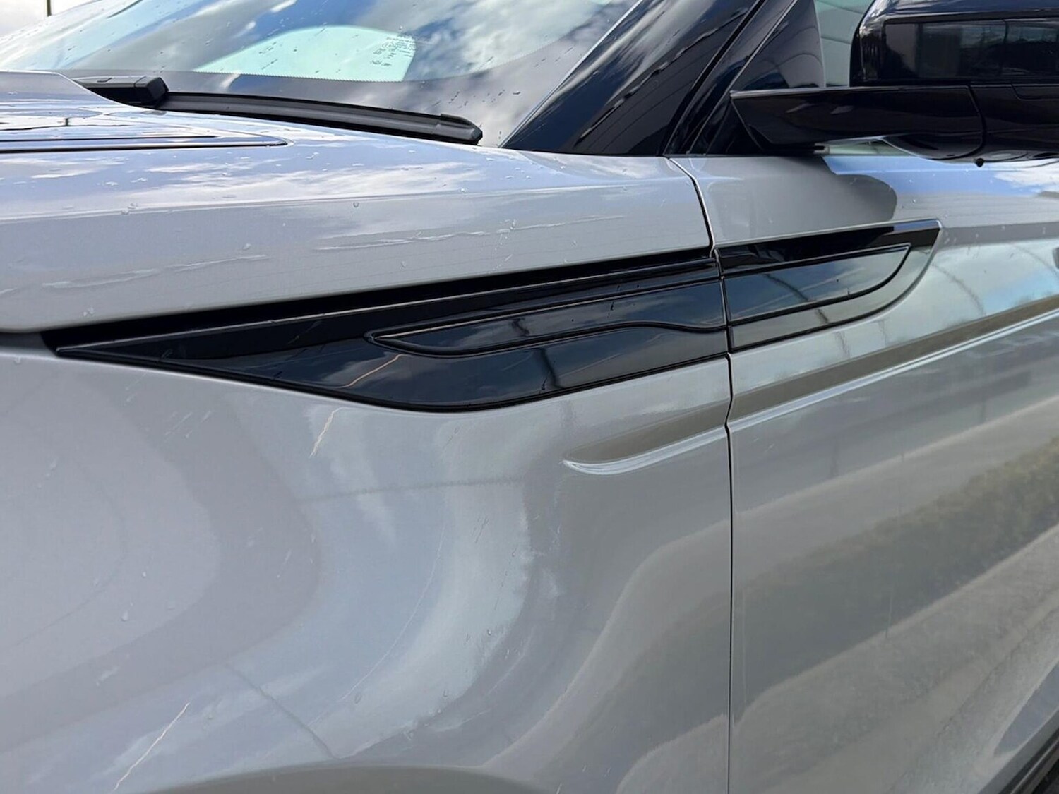 Used Land Rover Range Rover Evoque 2025 for sale - 78191762: Photo 30