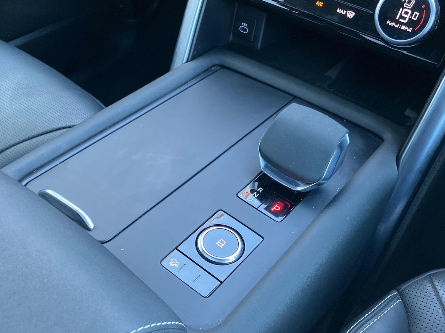 Used Land Rover Discovery 2022 for sale - 76430814: Photo 13