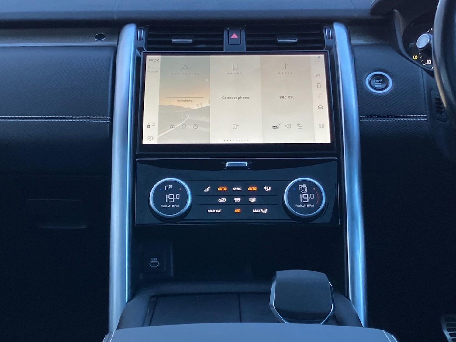 Used Land Rover Discovery 2022 for sale - 76430814: Photo 14