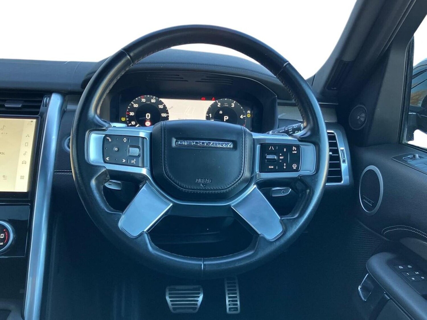 Used Land Rover Discovery 2022 for sale - 76430814: Photo 15