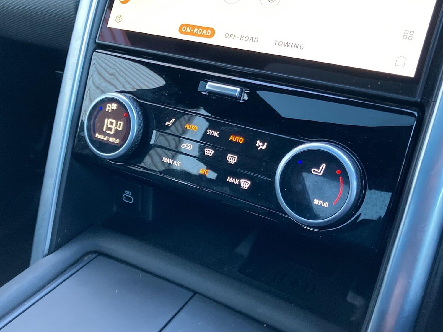 Used Land Rover Discovery 2022 for sale - 76430814: Photo 22