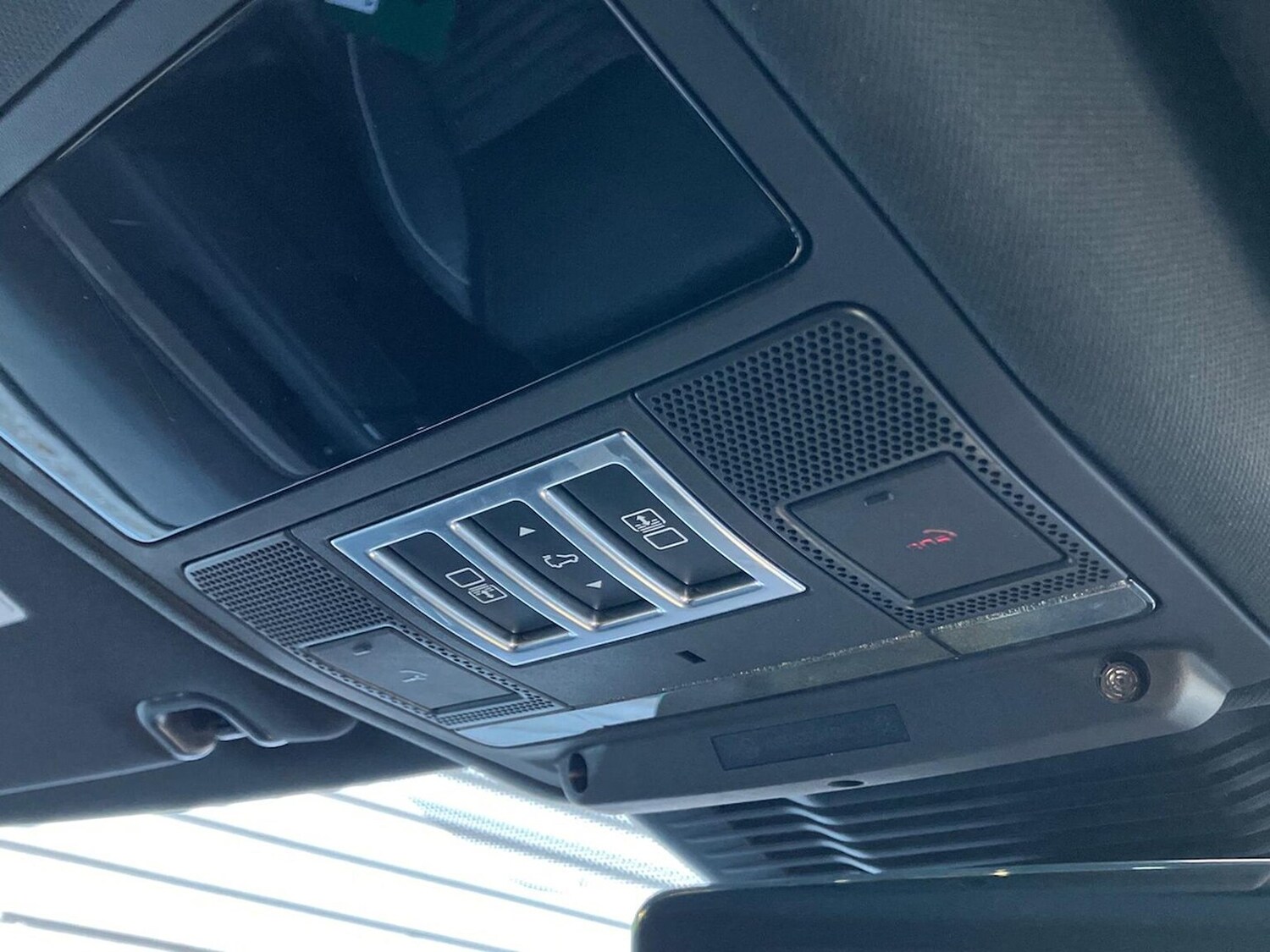 Used Land Rover Discovery 2022 for sale - 76430814: Photo 23