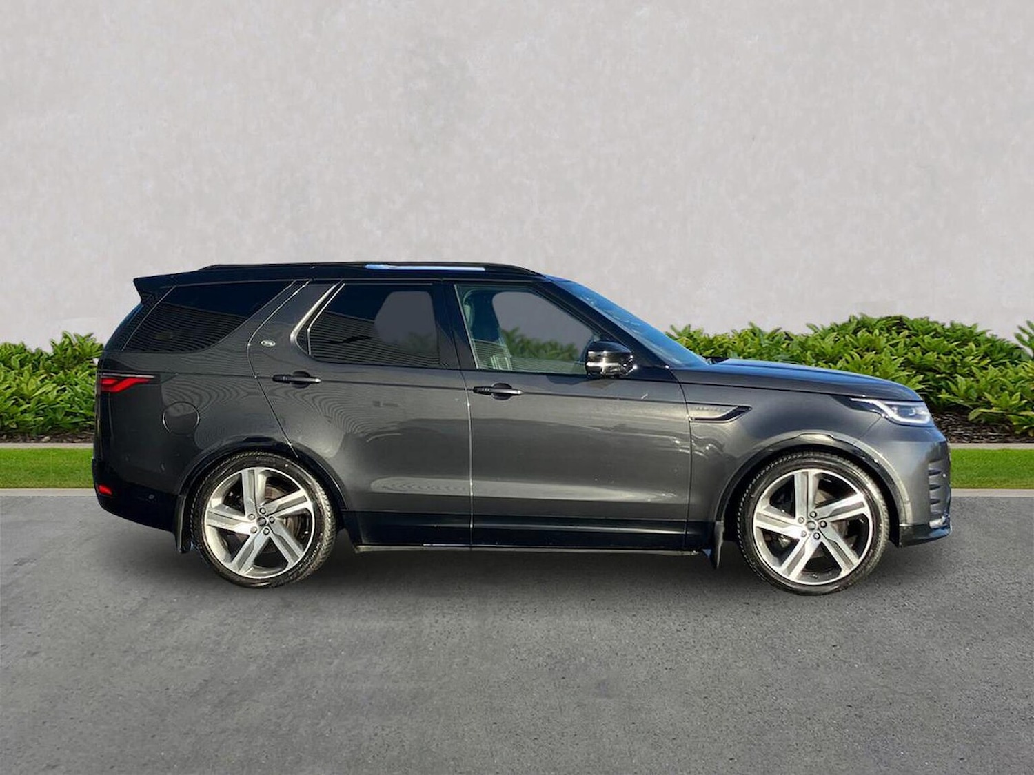 Used Land Rover Discovery 2022 for sale - 76430814: Photo 5