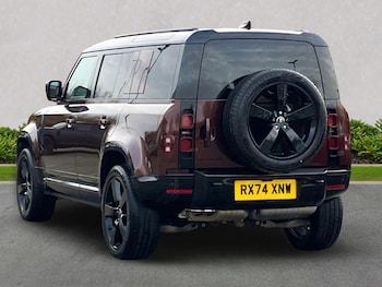 Used Land Rover Defender 2025 for sale - 76963571: Photo