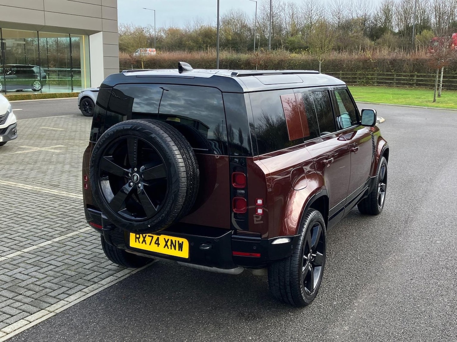 Used Land Rover Defender 2025 for sale - 76963571: Photo 32