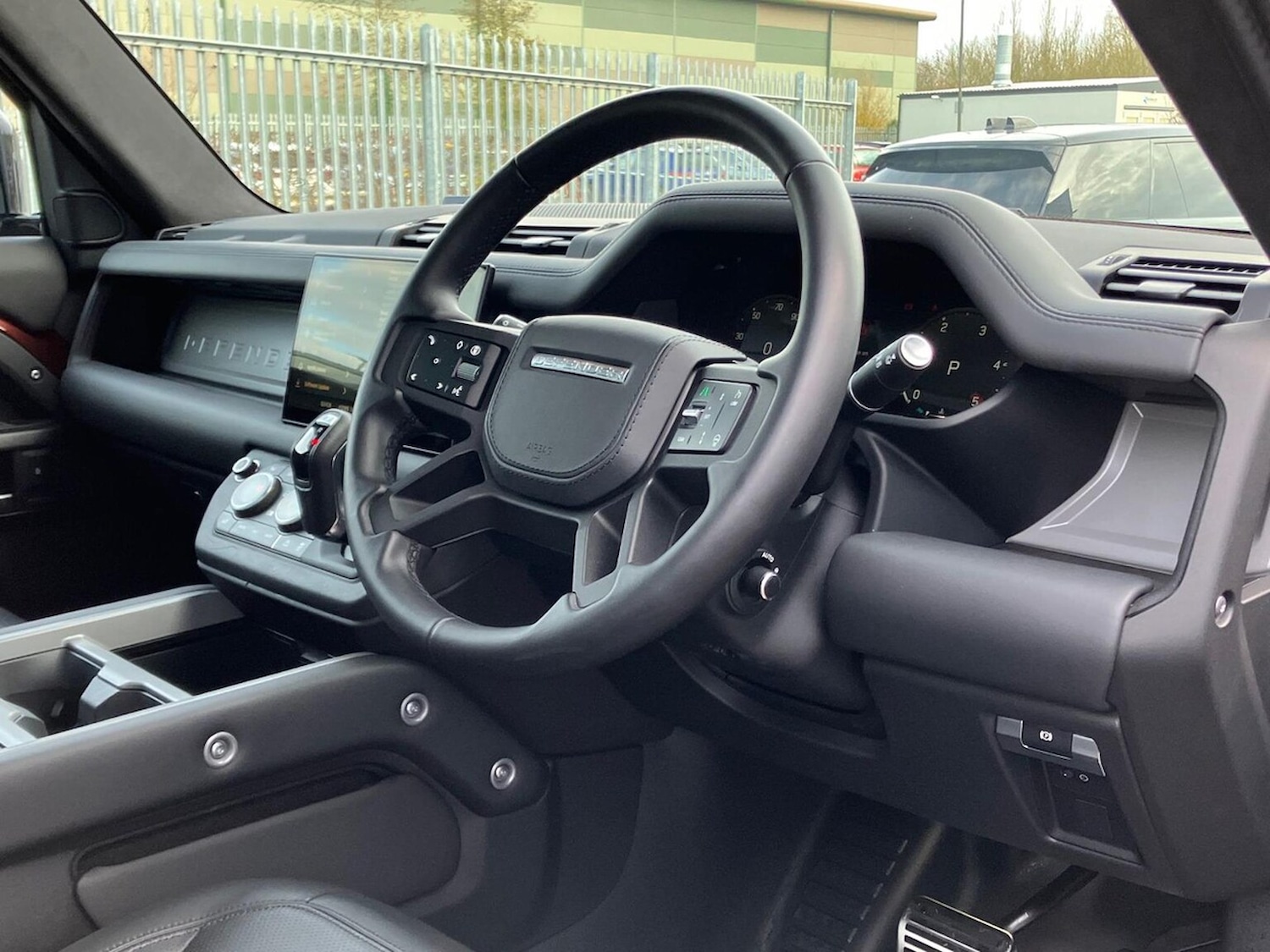 Used Land Rover Defender 2025 for sale - 76963571: Photo 39