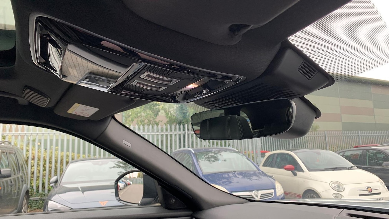 Used Land Rover Range Rover Velar 2021 for sale - 76402388: Photo 23