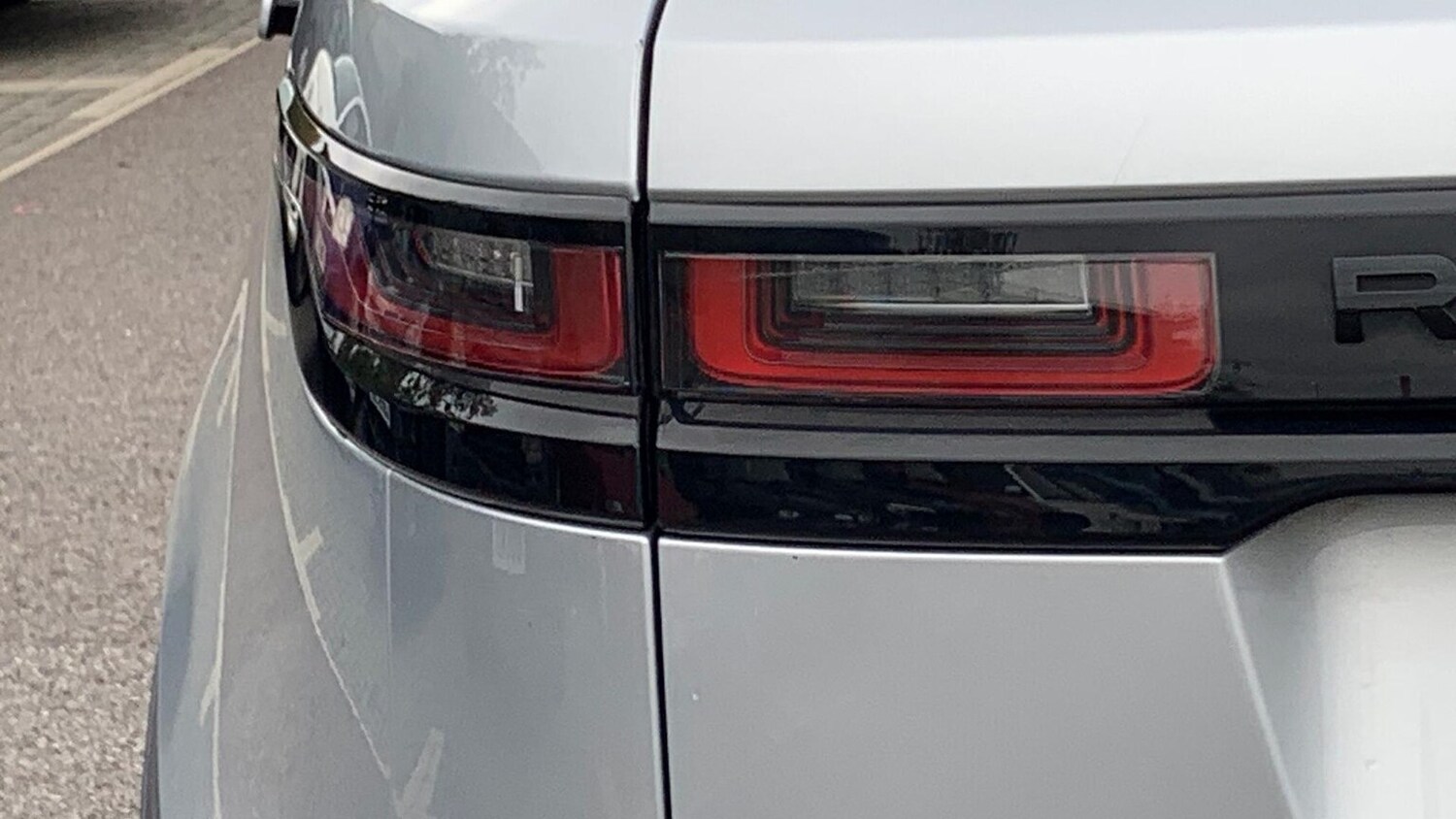 Used Land Rover Range Rover Velar 2021 for sale - 76402388: Photo 26