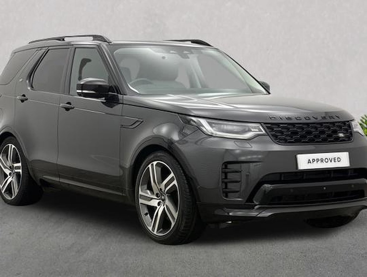 Used Land Rover Discovery 2024 for sale - 78144515: Photo 1