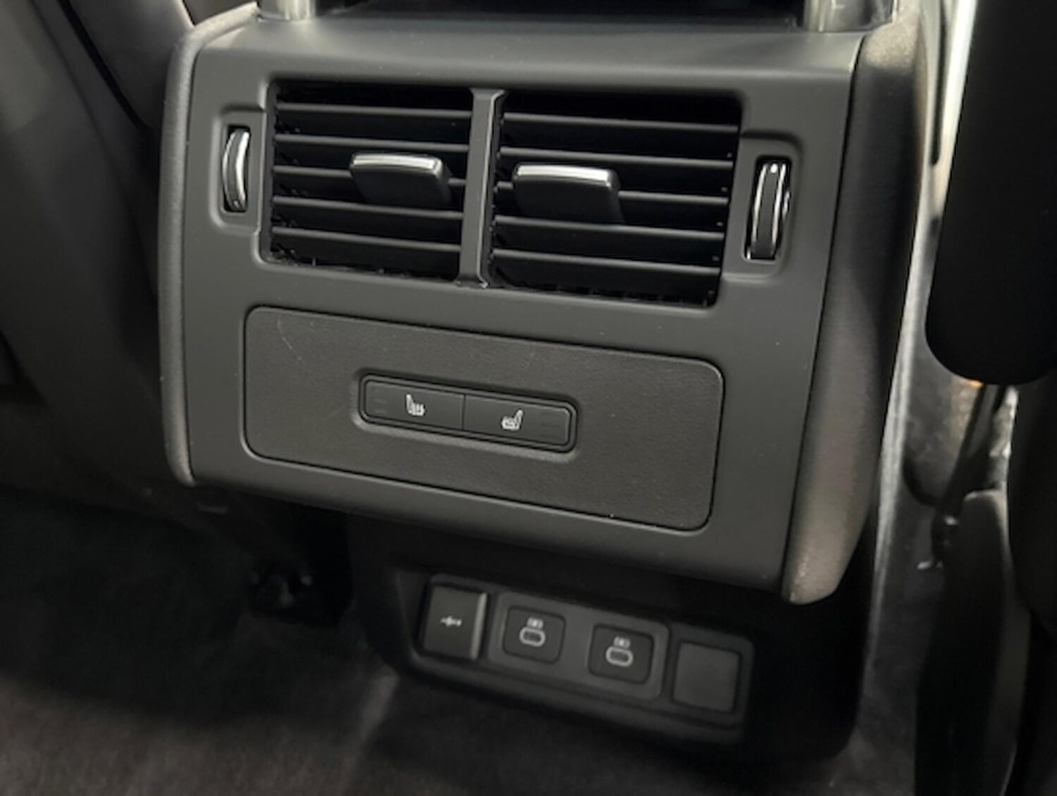 Used Land Rover Discovery 2024 for sale - 78144515: Photo 20