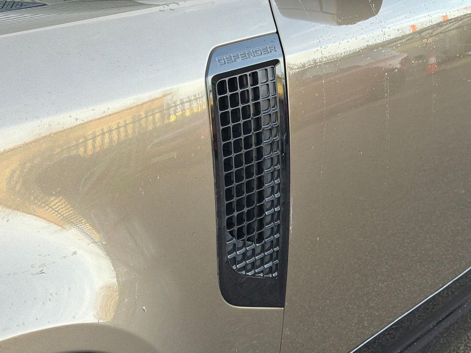 Used Land Rover Defender 2023 for sale - 76935404: Photo 20