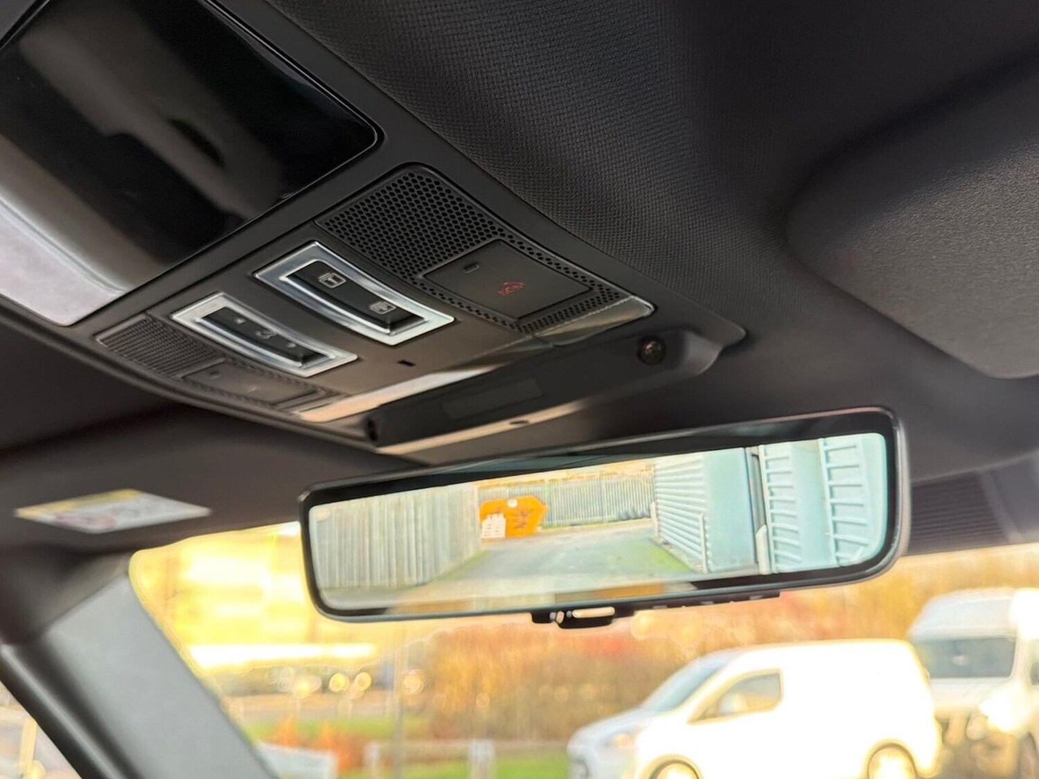 Used Land Rover Defender 2023 for sale - 76935404: Photo 23