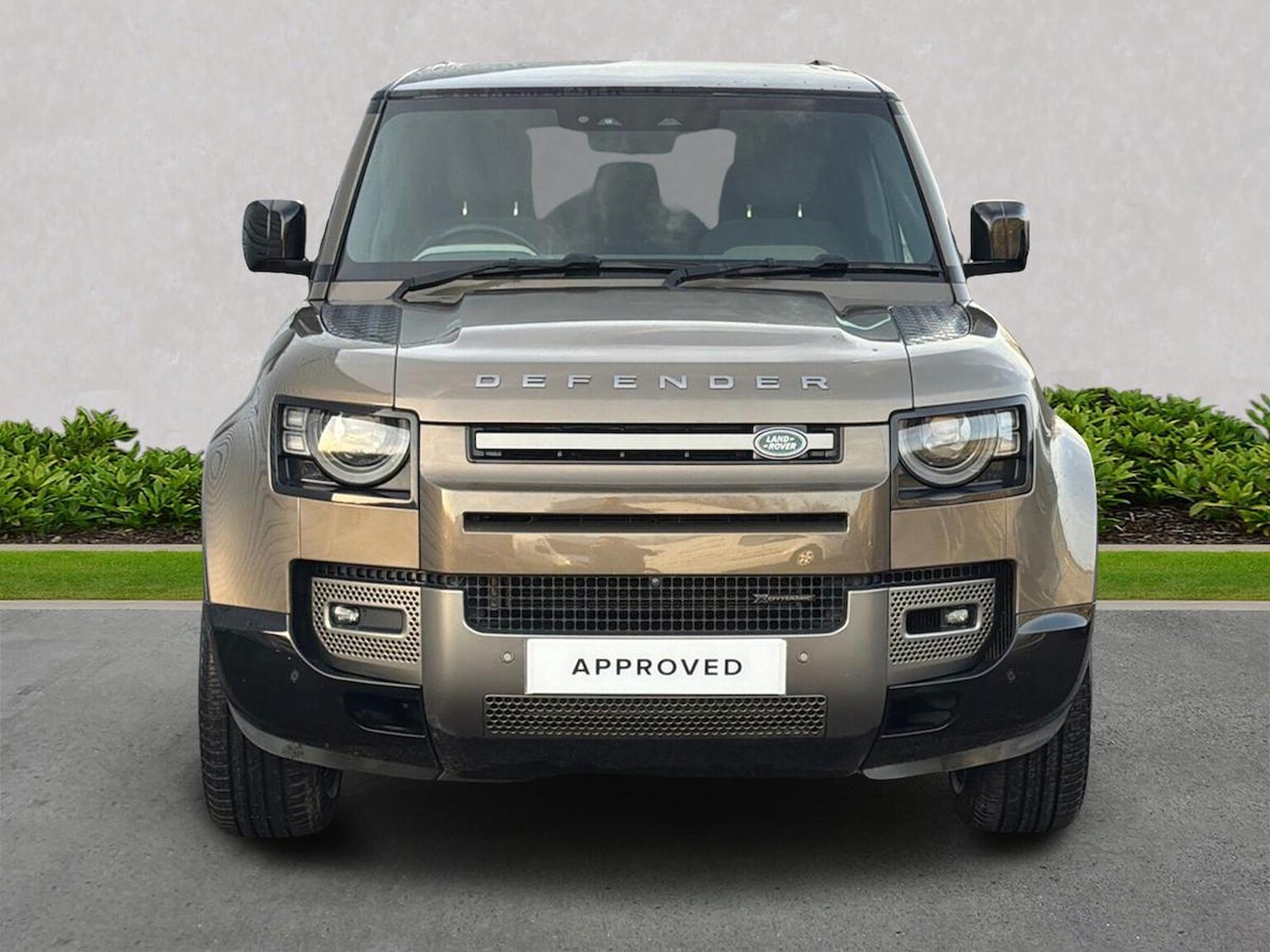 Used Land Rover Defender 2023 for sale - 76935404: Photo 7
