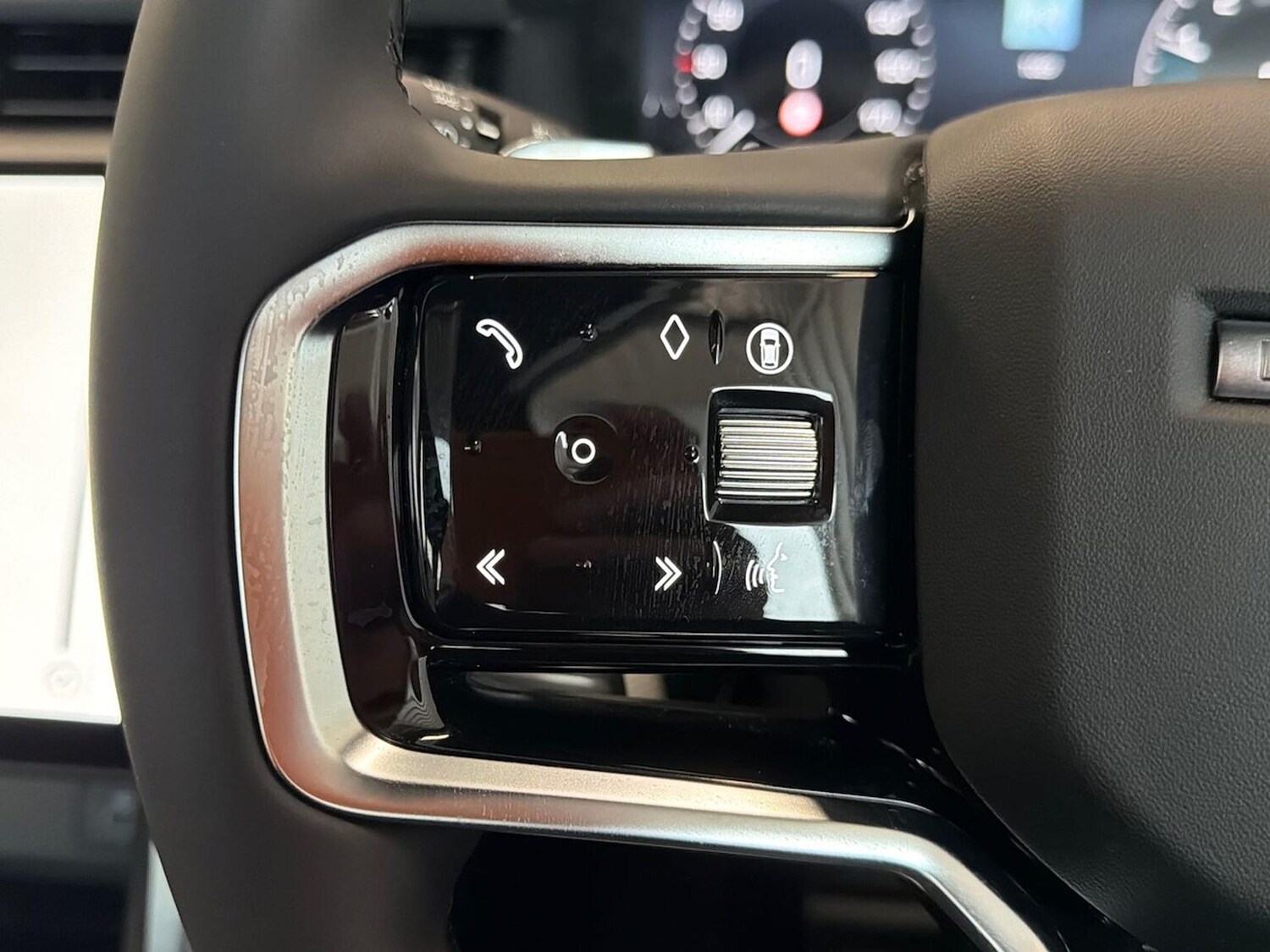 Used Land Rover Discovery Sport 2025 for sale - 78191767: Photo 30