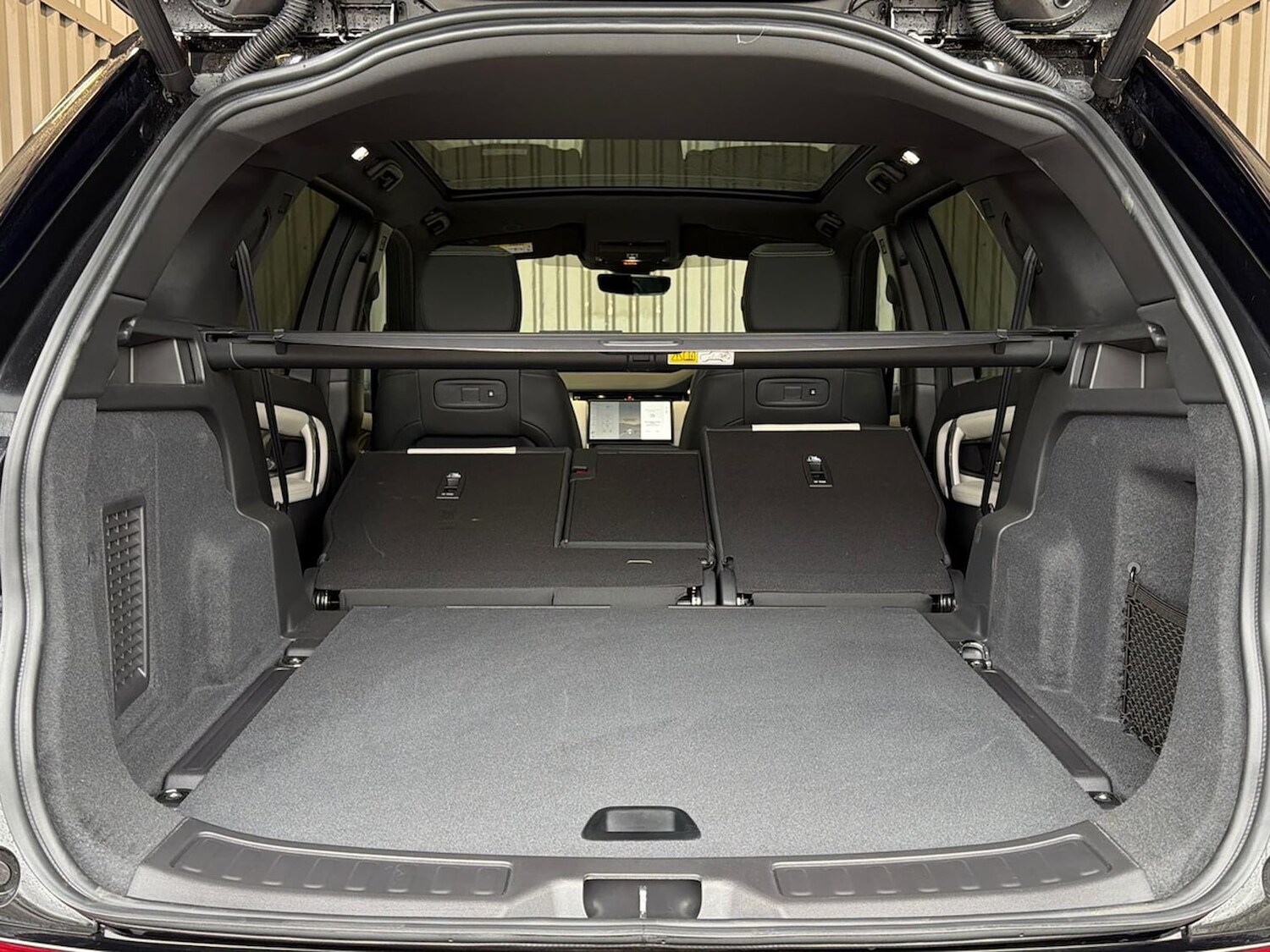 Used Land Rover Discovery Sport 2025 for sale - 78191767: Photo 31