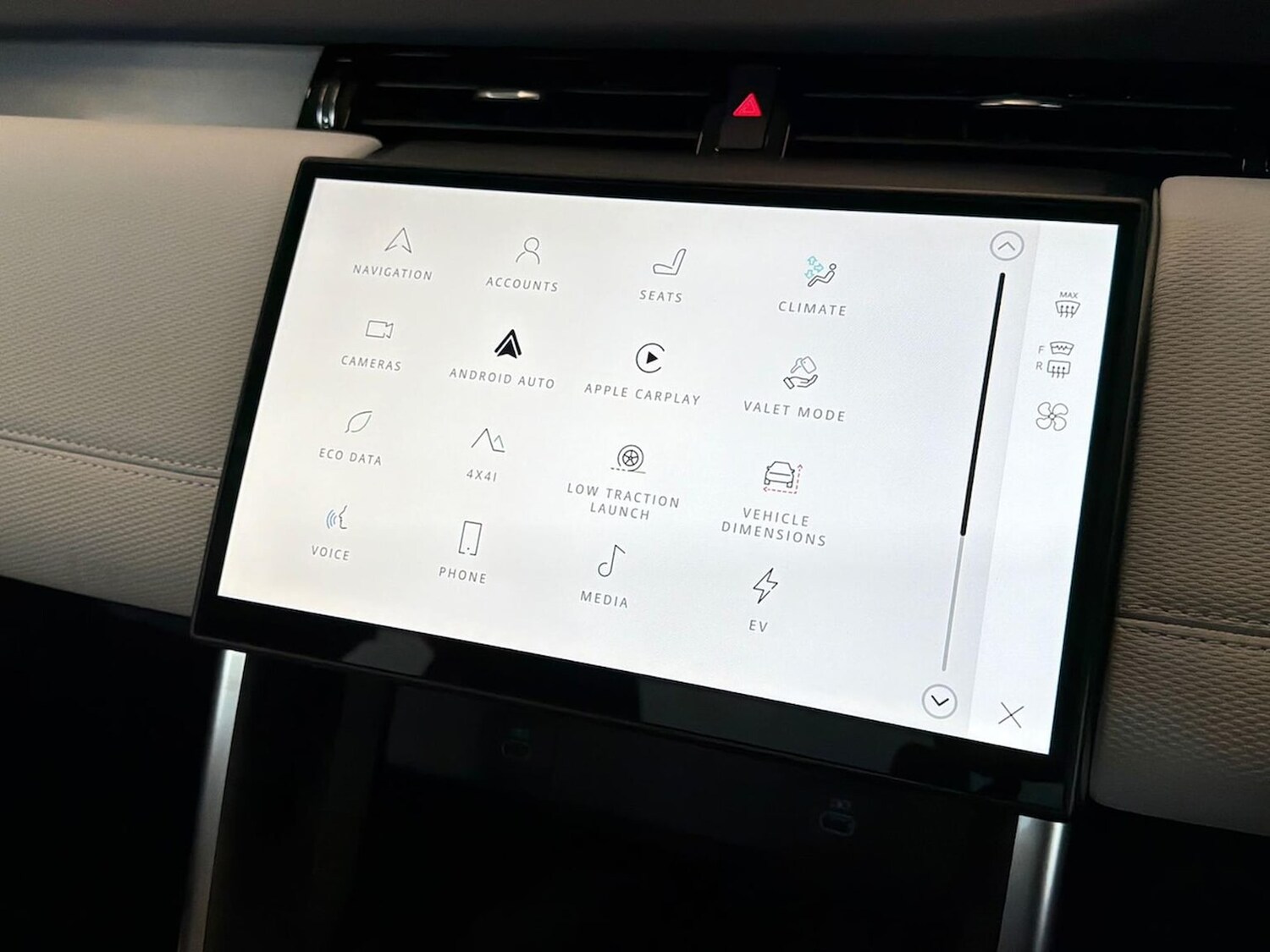 Used Land Rover Discovery Sport 2025 for sale - 78191767: Photo 33