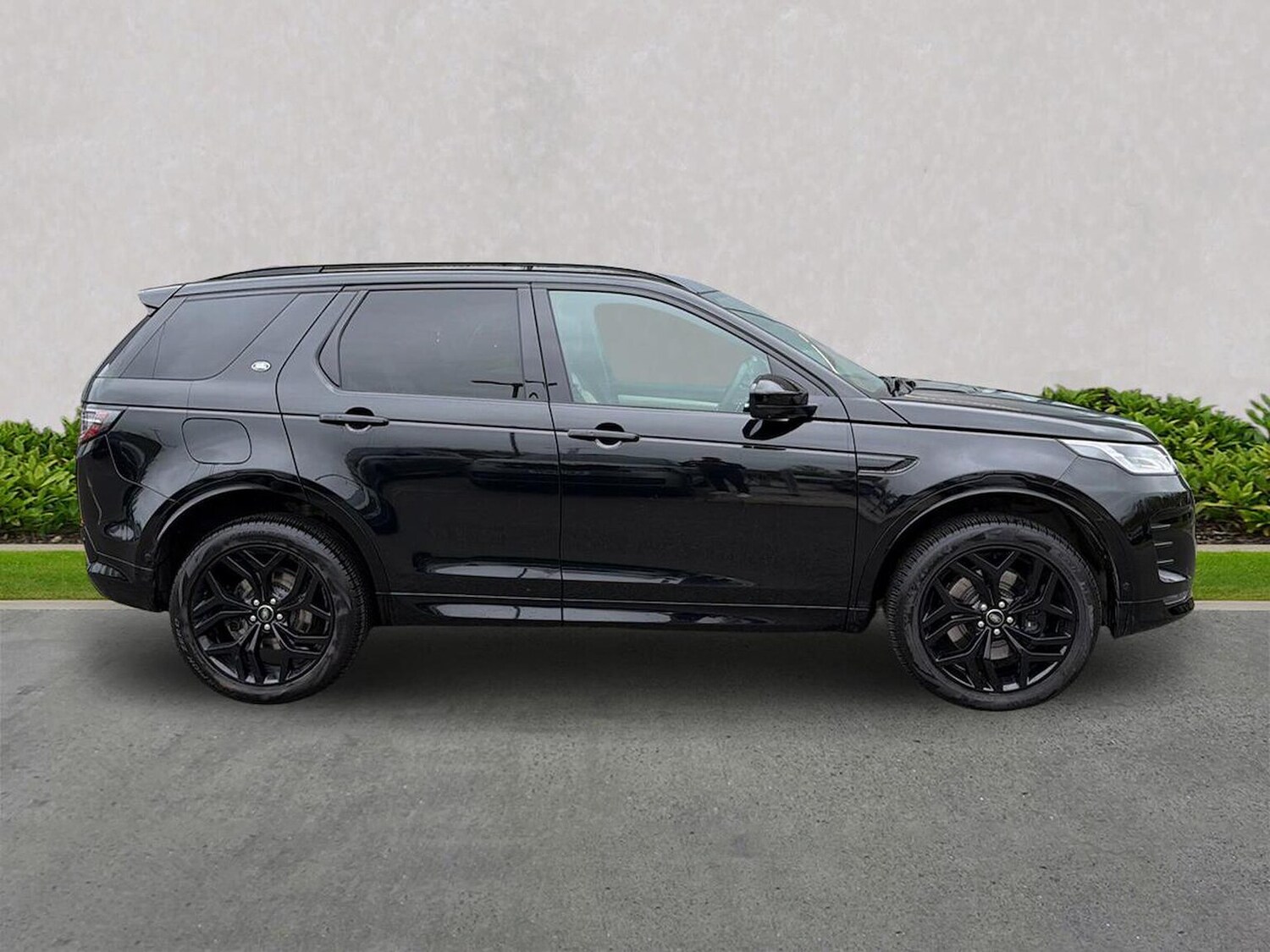 Used Land Rover Discovery Sport 2025 for sale - 78191767: Photo 7