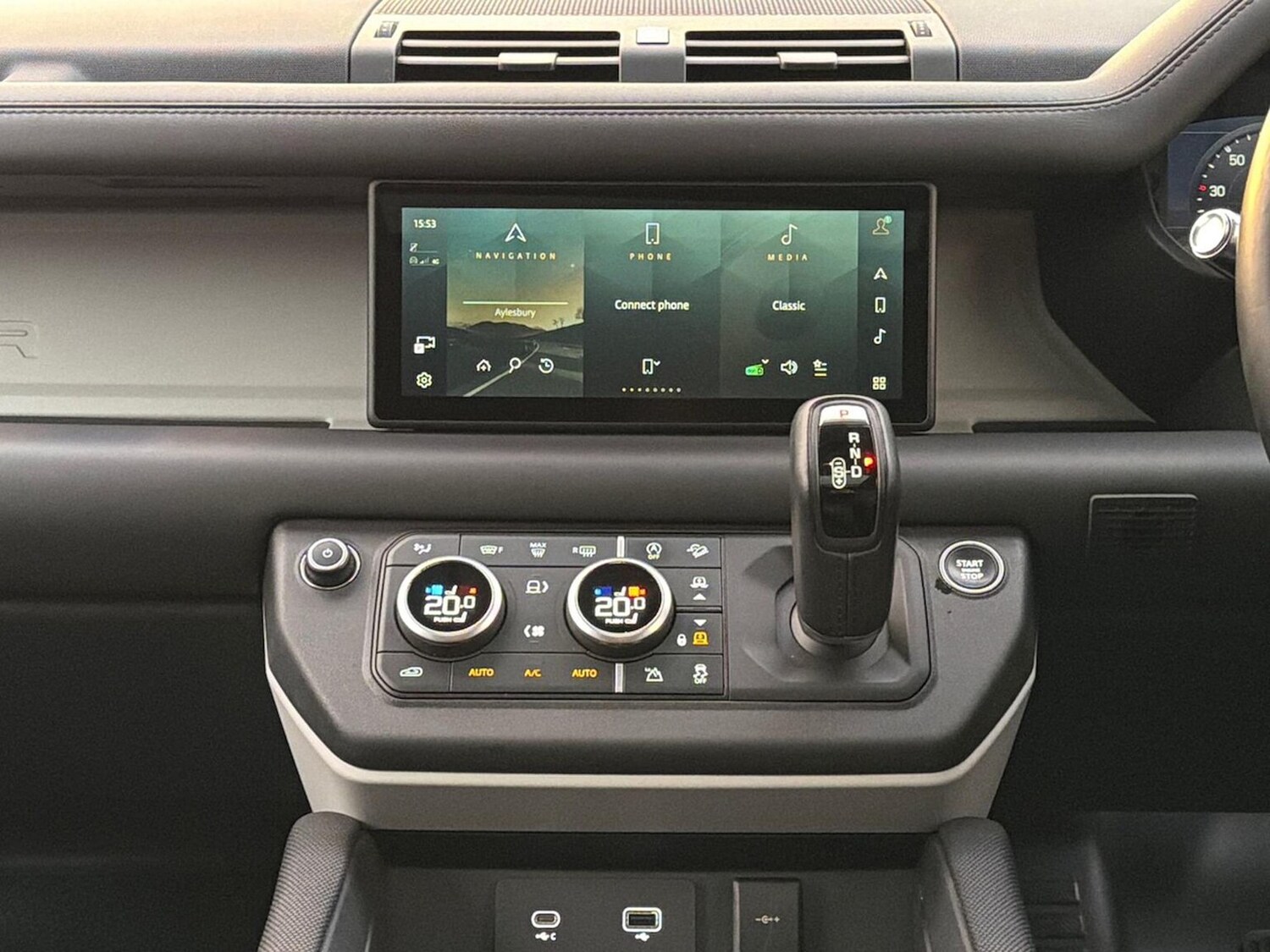 Used Land Rover Defender 2021 for sale - 76821749: Photo 14