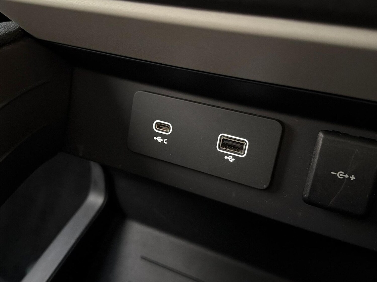 Used Land Rover Defender 2021 for sale - 76821749: Photo 29