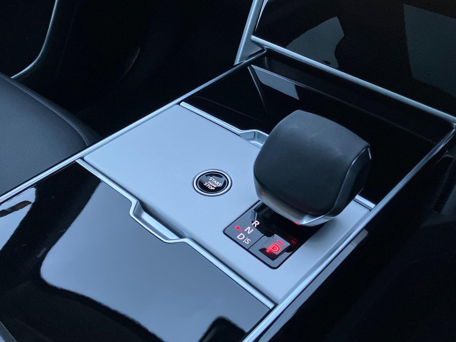 Used Land Rover Range Rover 2025 for sale - 76979874: Photo 13