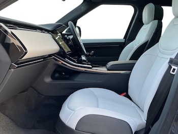 Used Land Rover Range Rover Sport 2025 for sale - 76471079: Photo