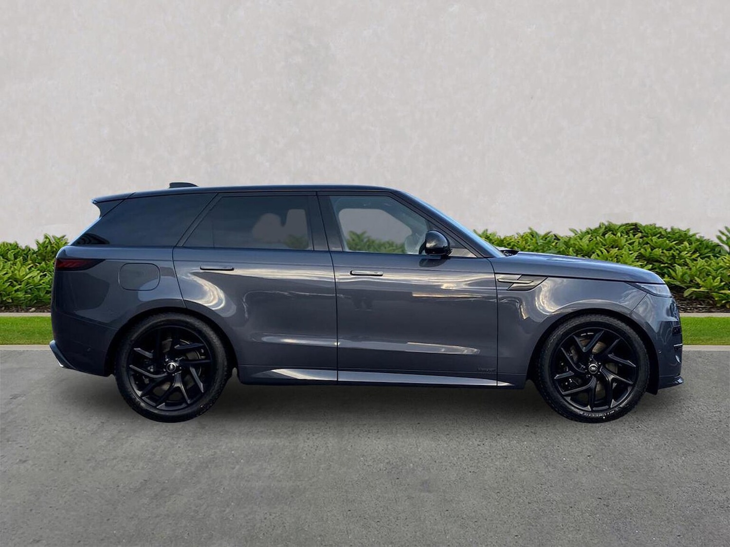 Used Land Rover Range Rover Sport 2025 for sale - 76471079: Photo 5