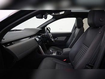 Used Land Rover Discovery Sport 2023 for sale - 75435809: Photo