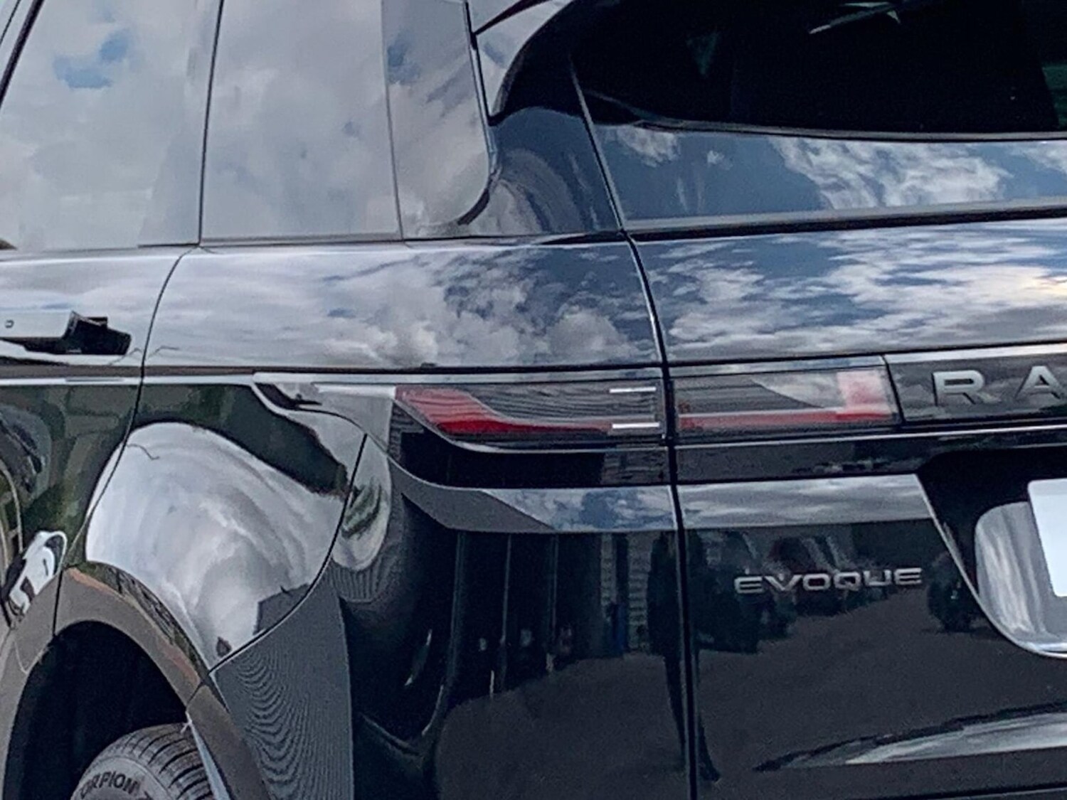 Used Land Rover Range Rover Evoque 2025 for sale - 77489428: Photo 19