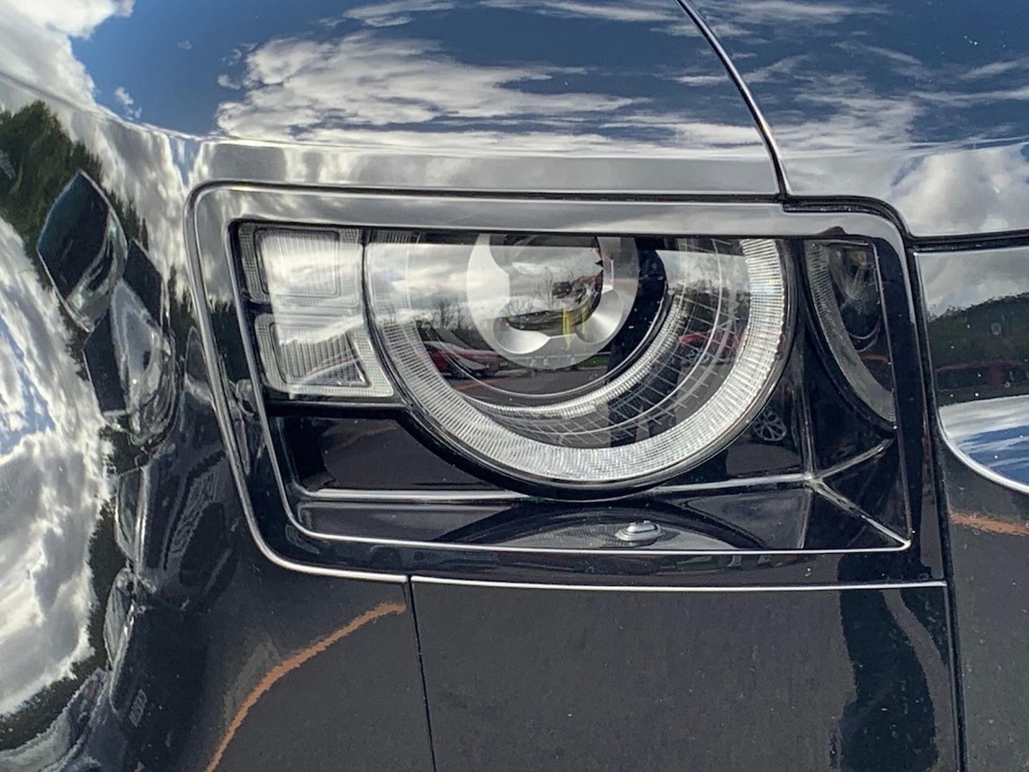 Used Land Rover Defender 2024 for sale - 76518607: Photo 17