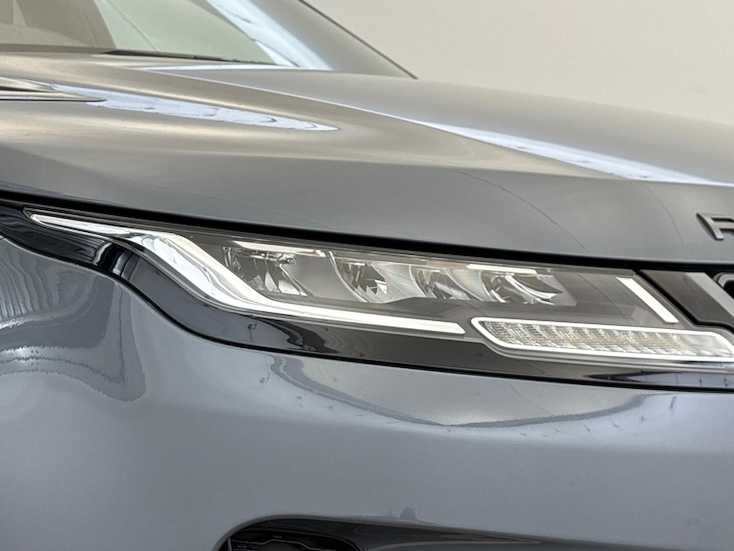 Used Land Rover Range Rover Evoque 2023 for sale - 76735574: Photo 17