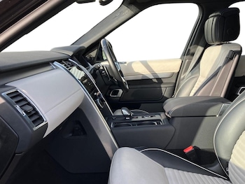 Used Land Rover Discovery 2024 for sale - 76951190: Photo