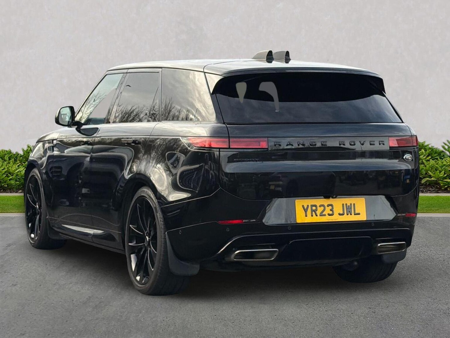 Used Land Rover Range Rover Sport 2023 for sale - 76837187: Photo 2