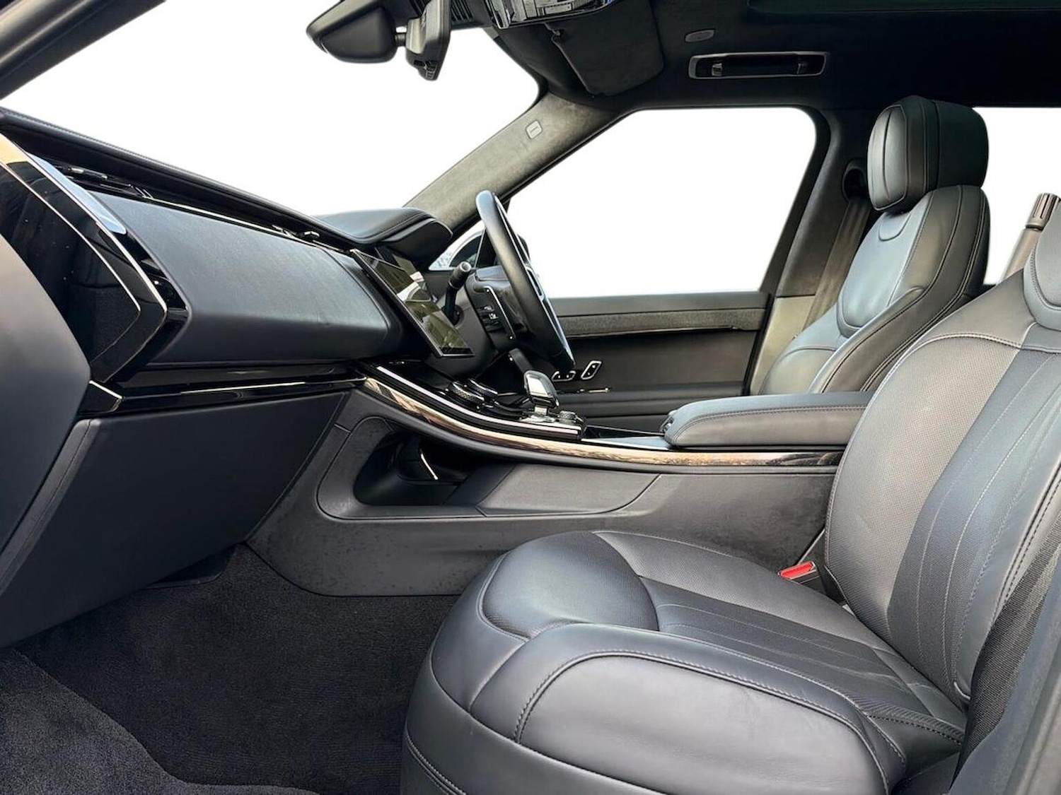 Used Land Rover Range Rover Sport 2023 for sale - 76837187: Photo 3