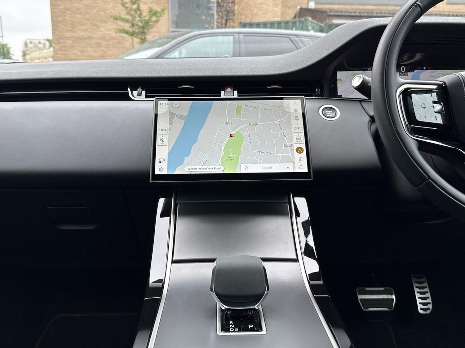 Used Land Rover Range Rover Evoque 2024 for sale - 76682563: Photo 14