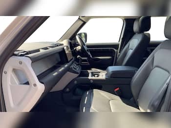 Used Land Rover Defender 2023 for sale - 79630283: Photo
