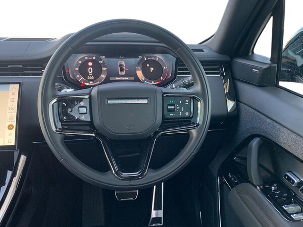 Used Land Rover Range Rover Sport 2025 for sale - 76102516: Photo 15