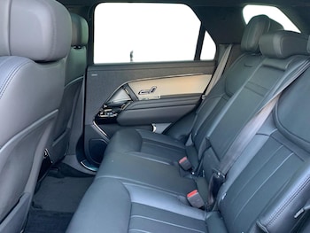 Used Land Rover Range Rover Sport 2025 for sale - 76102516: Photo 4
