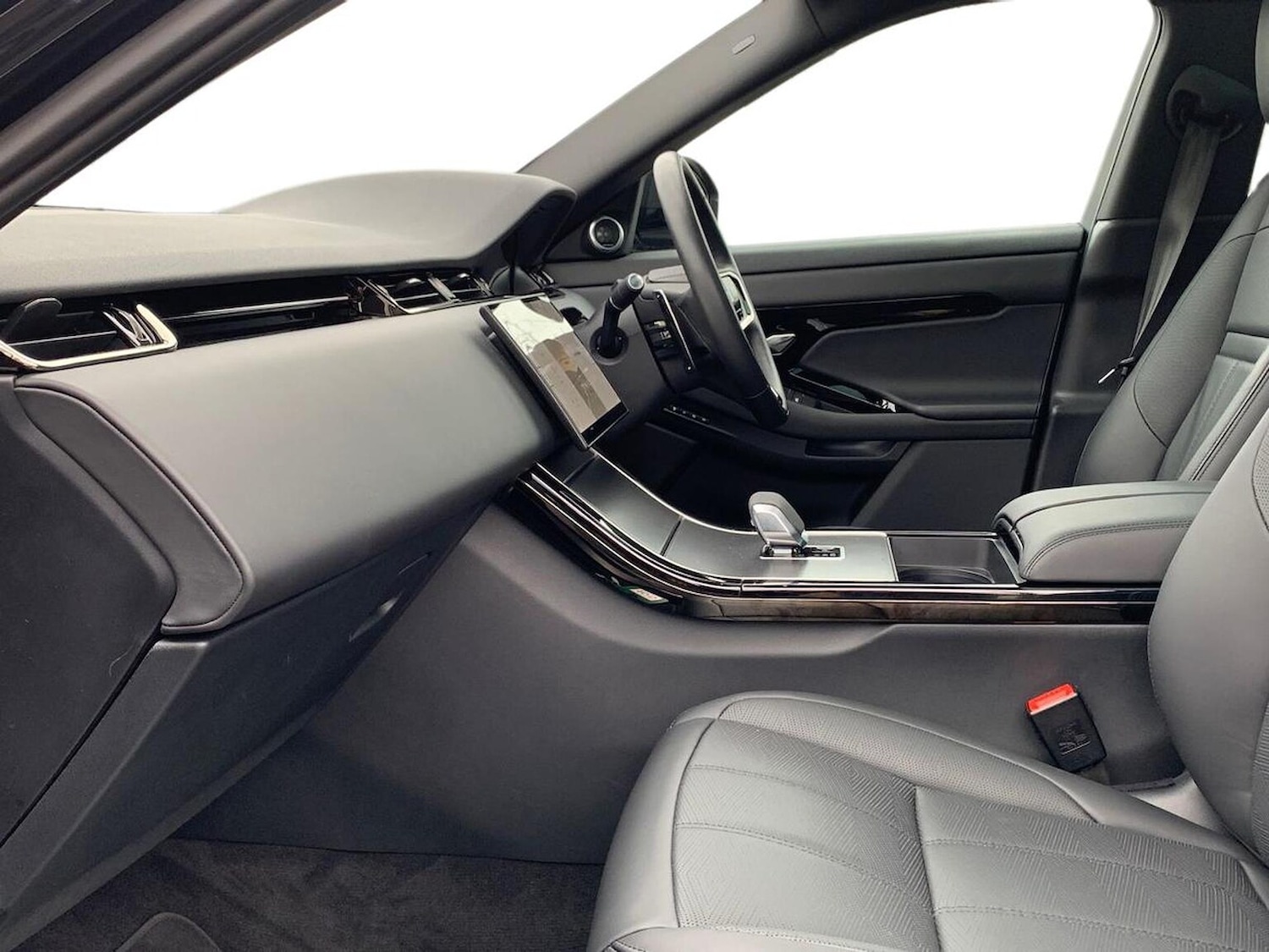 Used Land Rover Range Rover Evoque 2025 for sale - 76299417: Photo 3