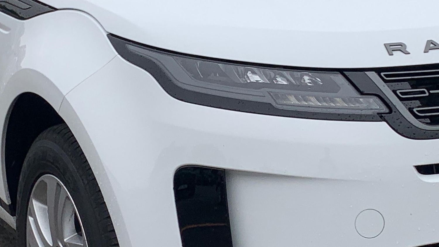 Used Land Rover Range Rover Evoque 2025 for sale - 76164934: Photo 17