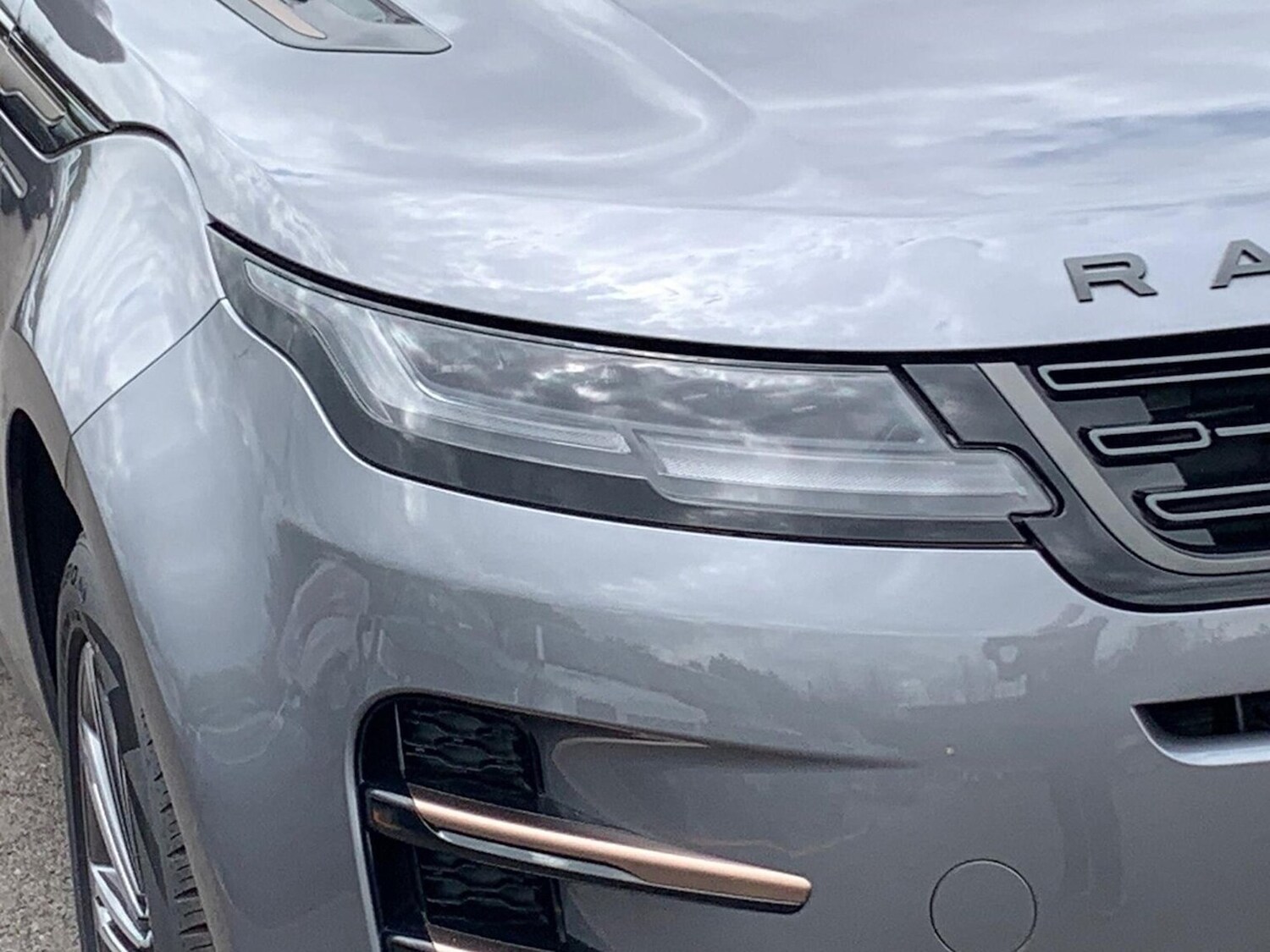 Used Land Rover Range Rover Evoque 2025 for sale - 77984000: Photo 17