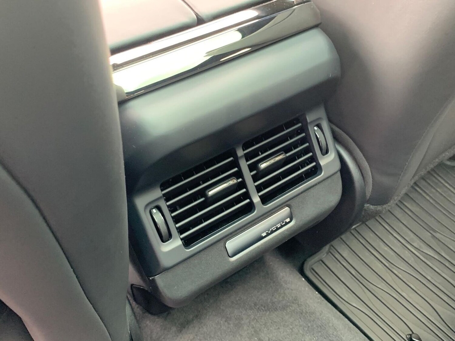 Used Land Rover Range Rover Evoque 2025 for sale - 77984000: Photo 18